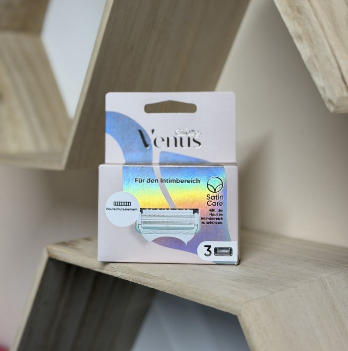 Venus Satin Care (3 шт) сумісні лише зі станком Venus Satin Care (Bikini)